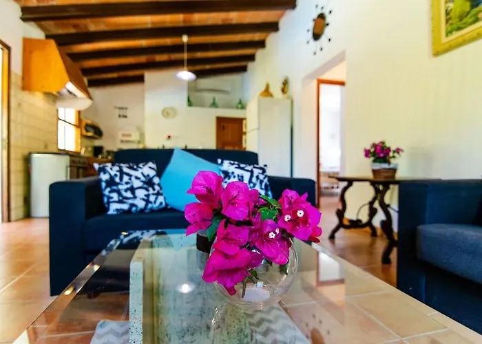 Pep, Con Piscina En *