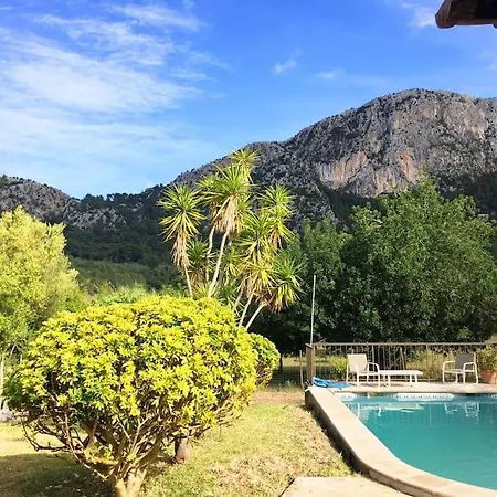 Pep, Con Piscina En *