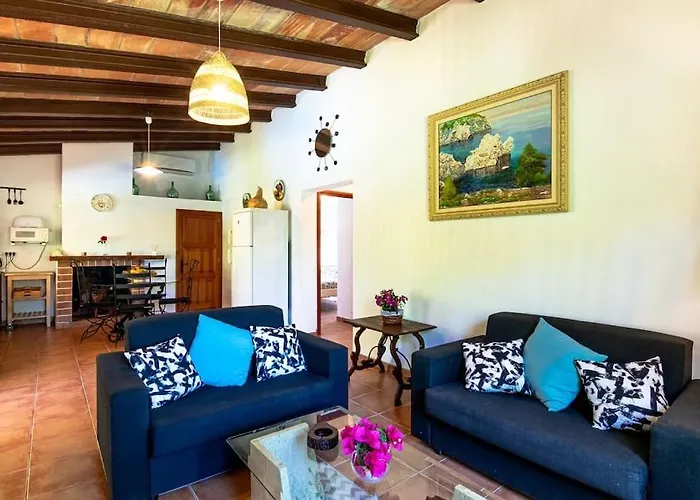 Pep, Con Piscina En *